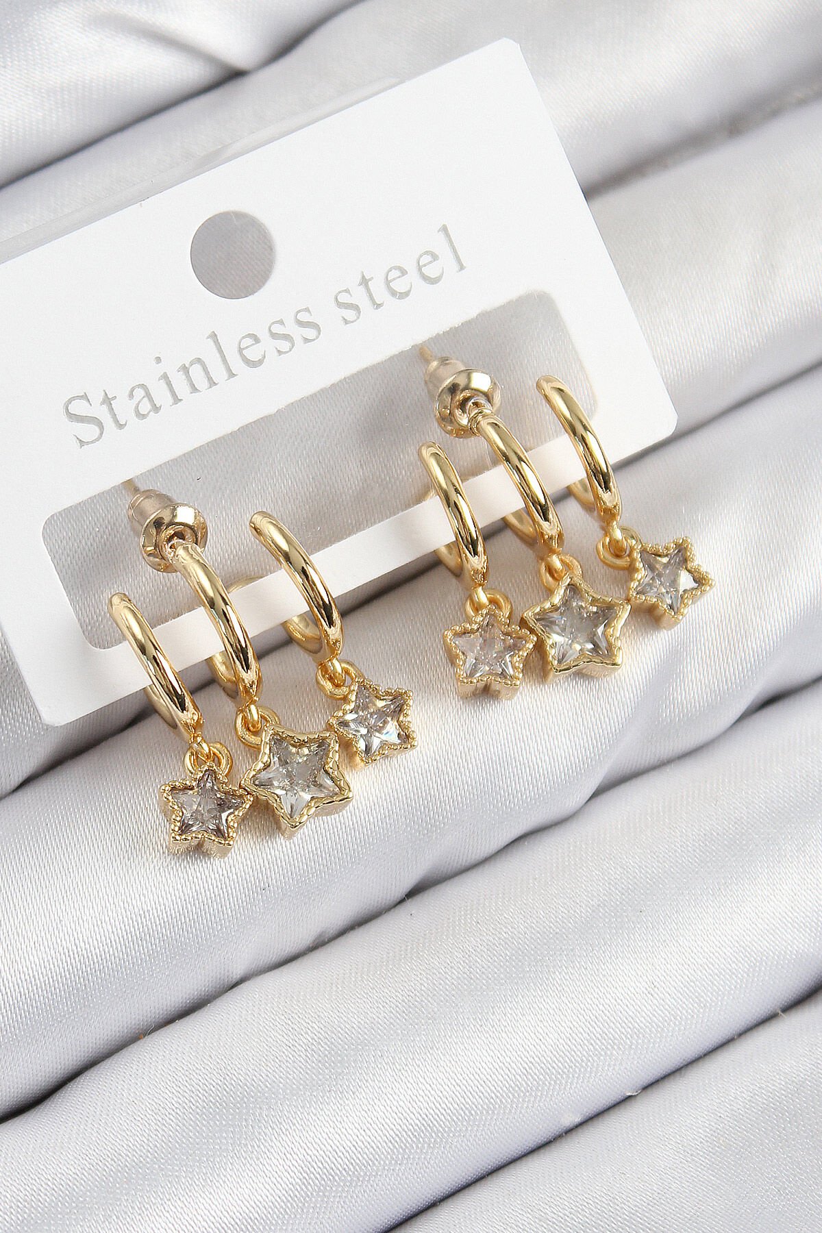 Pirinç Zirkon Taşlı Sallantılı Yıldız Model Gold Renk Kadın Küpe - TJ-BKP11105