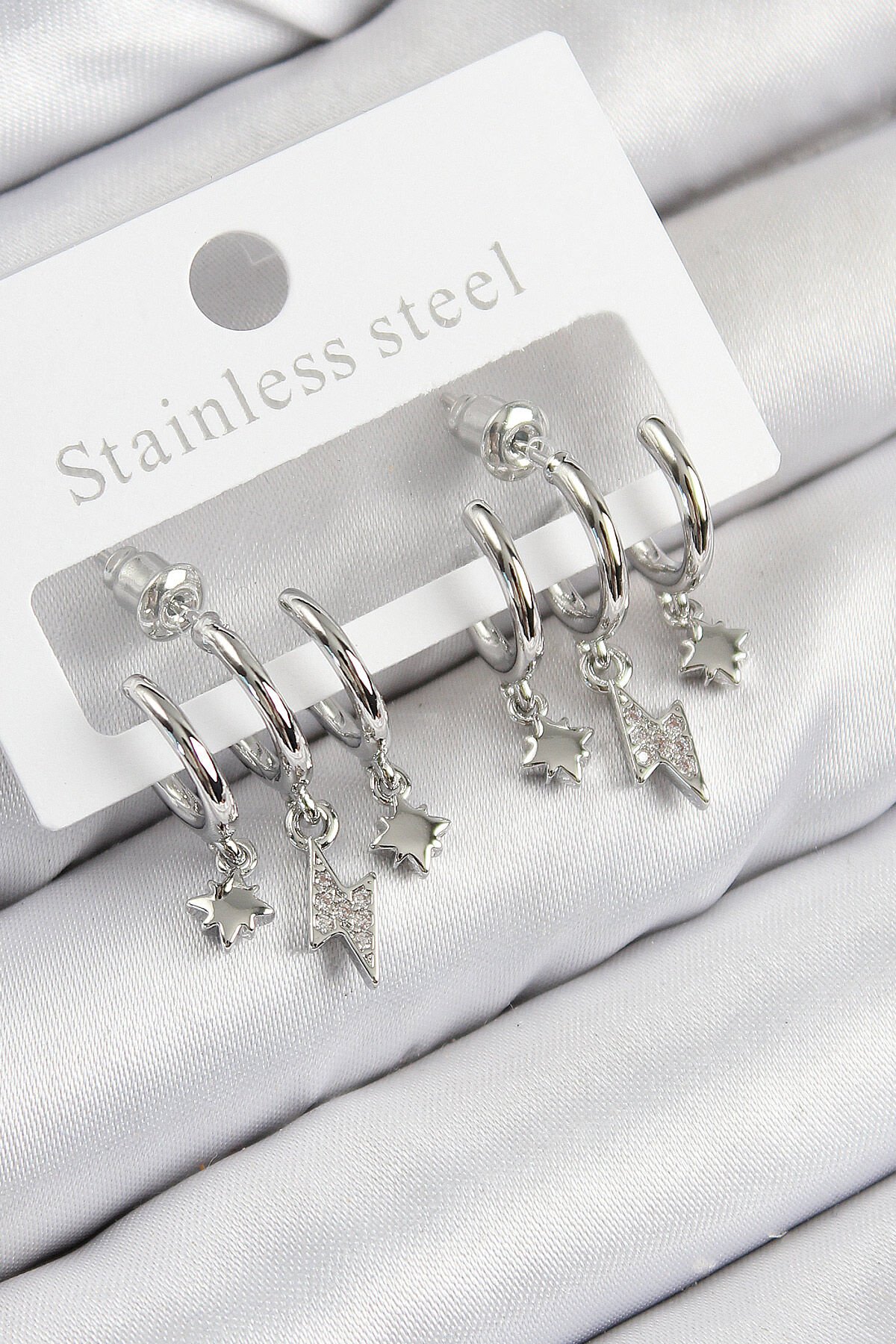 Pirinç Zirkon Taşlı Şimşek Model Gümüş Renk Kadın Küpe - TJ-BKP11109