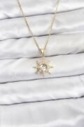 316L Çelik Zincir Gold Renk Kutup Yıldızı Model Zirkon Taşlı Kadın Kolye - TJ-BKO10861