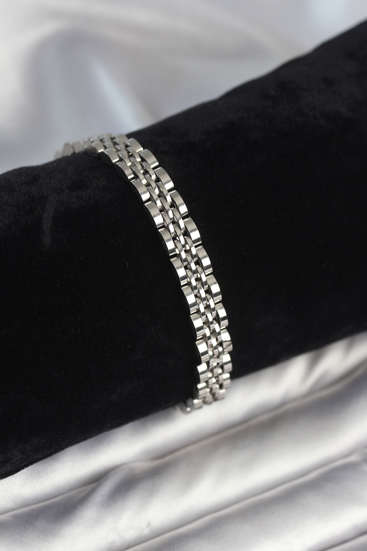 316L Çelik 7 mm Kalınlıkta Gümüş Renkli Erkek Bileklik - TJ-EB3768