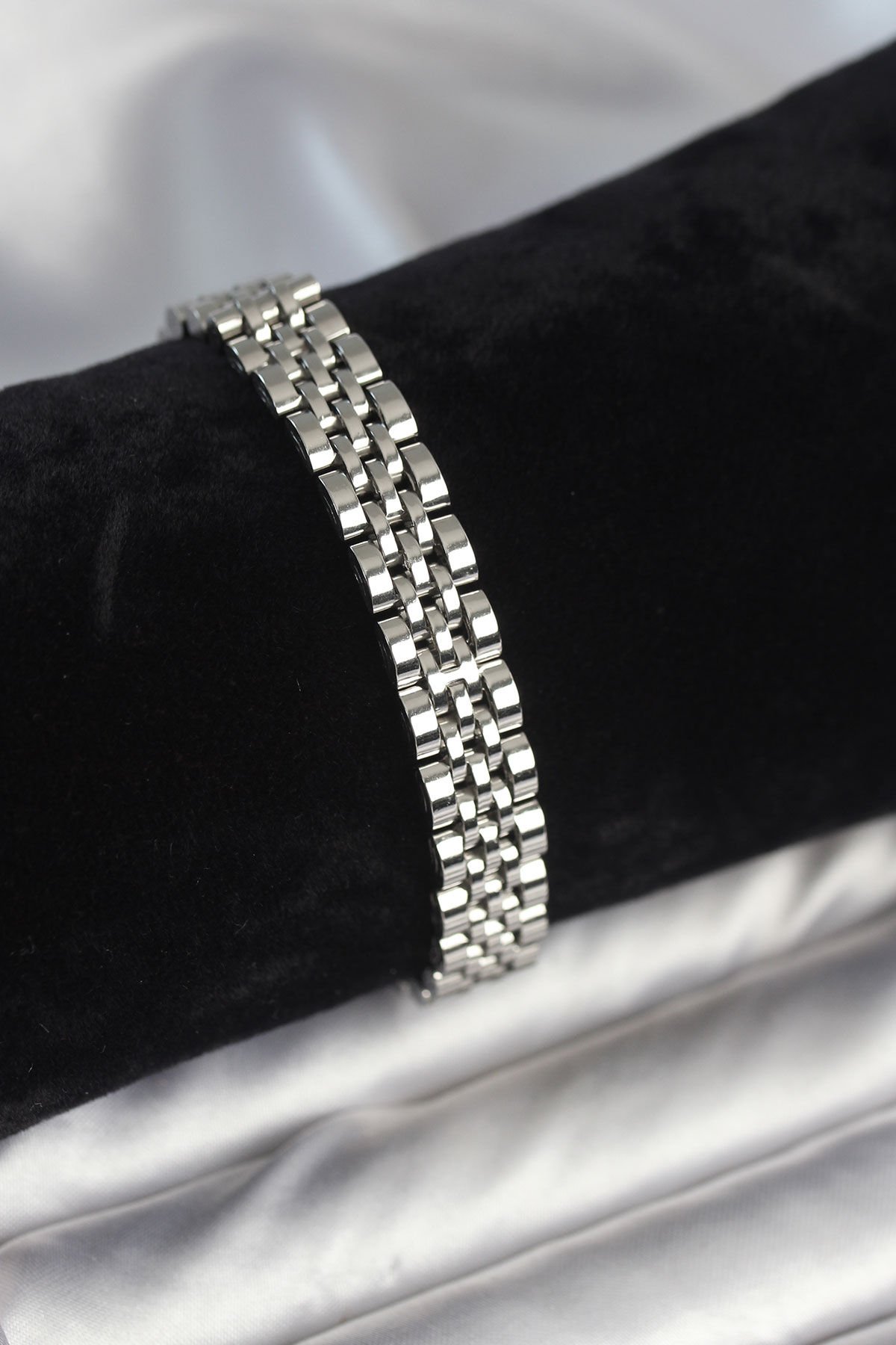 316L Çelik 9 mm Kalınlıkta Gümüş Renkli Erkek Bileklik - TJ-EB3774