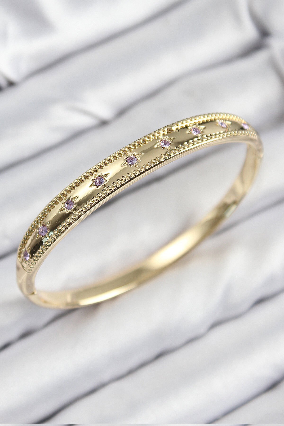 Pirinç Zirkon Taşlı Kutup Yıldızı Model Gold Renk Kadın Kelepçe - TJ-BB7684