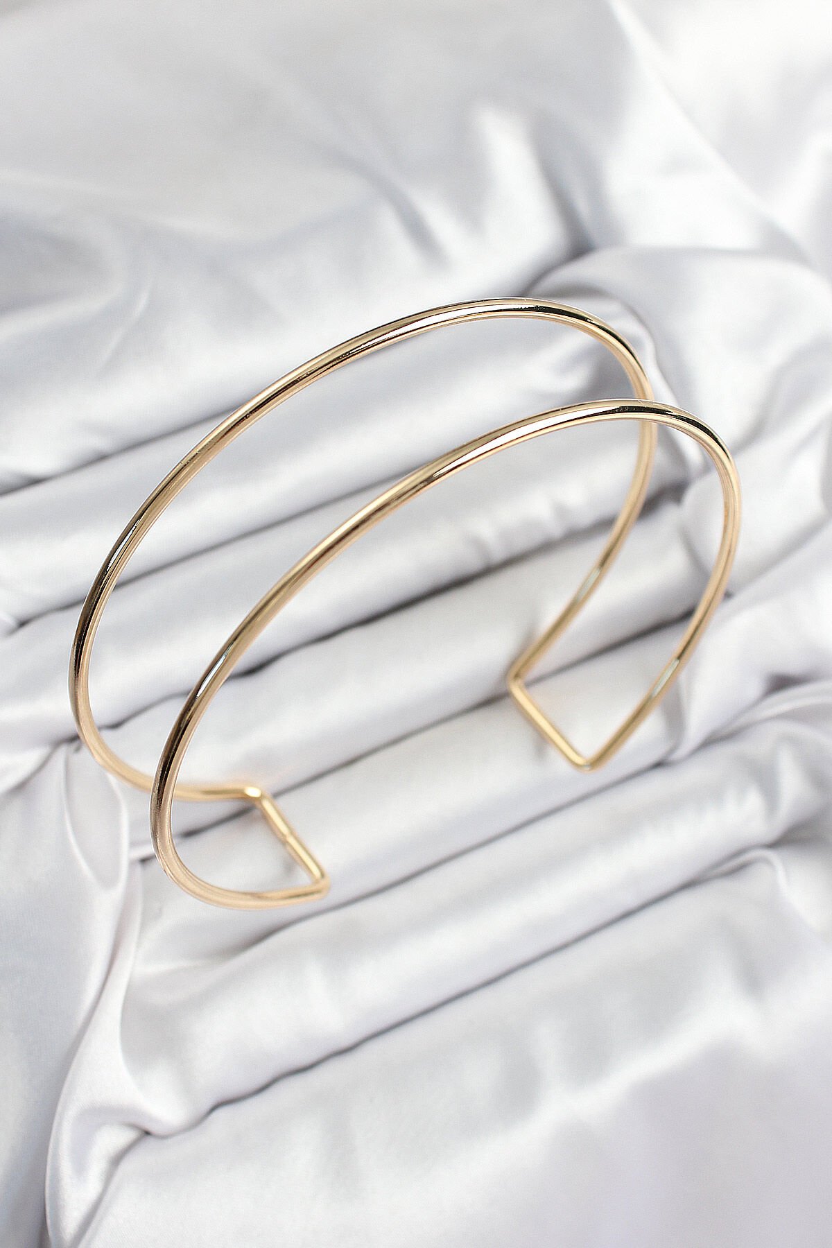 Pirinç Çift Görünümlü Model Gold Renk Kadın Pazu Bileklik - TJ-BB7424