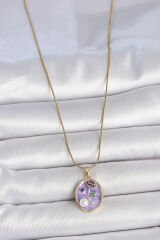 316L Çelik Gold Renk Zincir Mor Çiçek İşlemeli İnci Detay Portre Model Kadın Kolye - TJ-BKO10078