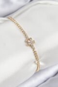 Pirinç Zirkon Taşlı Çiçek Model Gold Renk Kadın Bileklik - TJ-BB7709