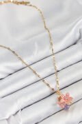 316L Çelik Zirkon Taşlı Arı Detaylı Pembe Çiçek Model Gold Renk Kadın Kolye - TJ-BKO10442