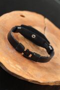 Sonsuzluklu Metal Aksesuarlı Siyah Deri Erkek Bileklik - TJ-EB2525-KS