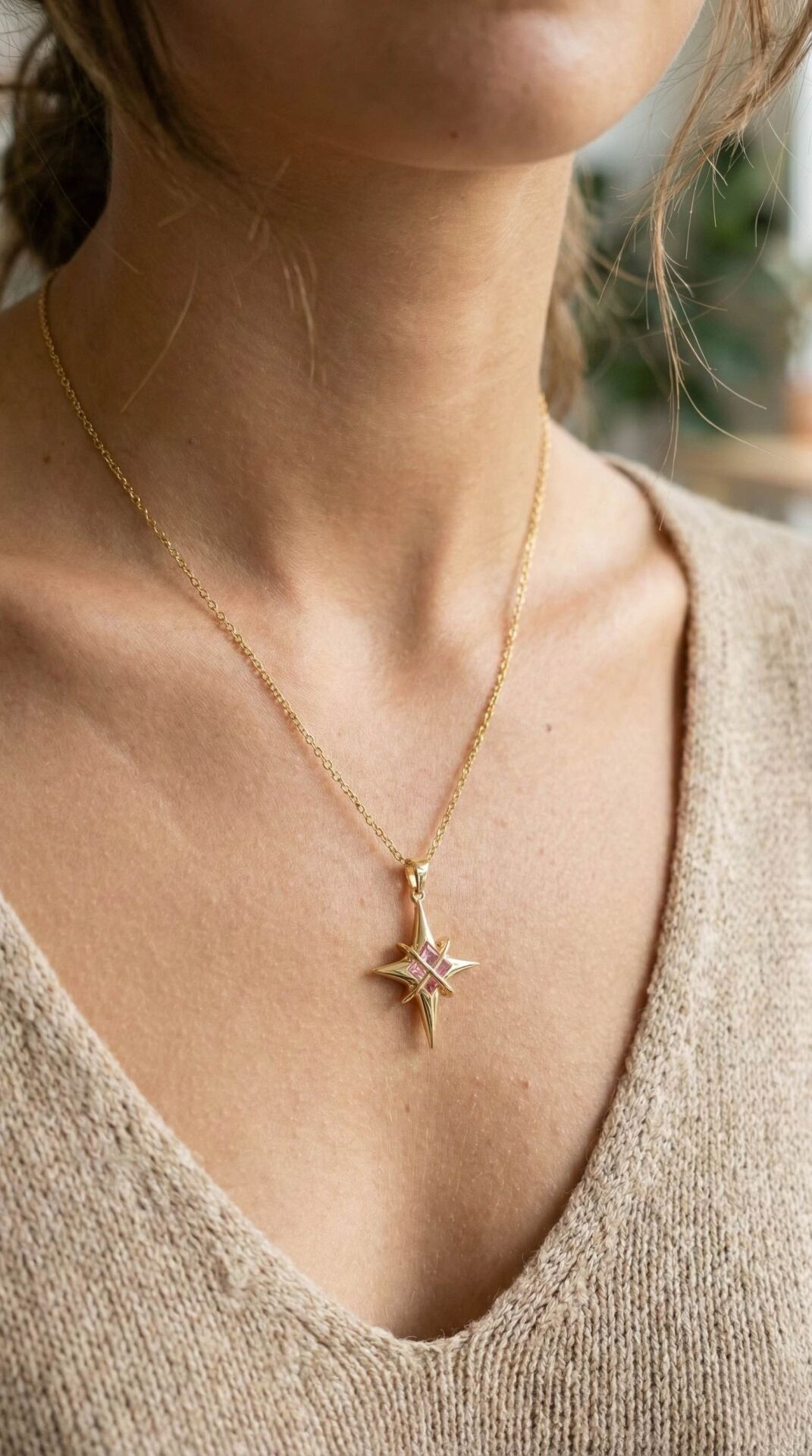 316L Çelik Gold Renk Zirkon Taşlı Kutup Yıldızı Model Kadın Kolye - TJ-BKO10913