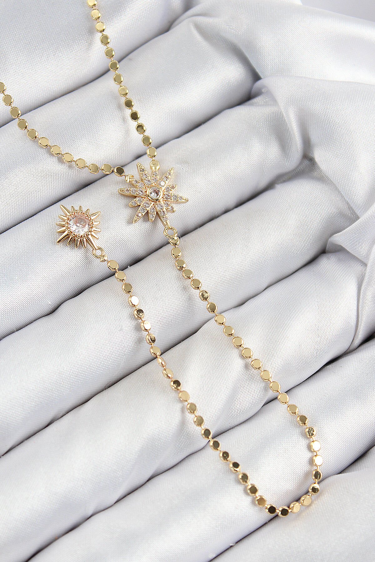 Pirinç Zirkon Taşlı Ezme Zincirli Kutup Yıldızı Model Gold Renk Y Kolye - TJ-BKO10469