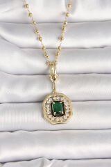 316L Çelik Gold Renk Topçuk Zincir Yeşil Taşlı Seranay Model Kadın Kolye - TJ-BKO9901