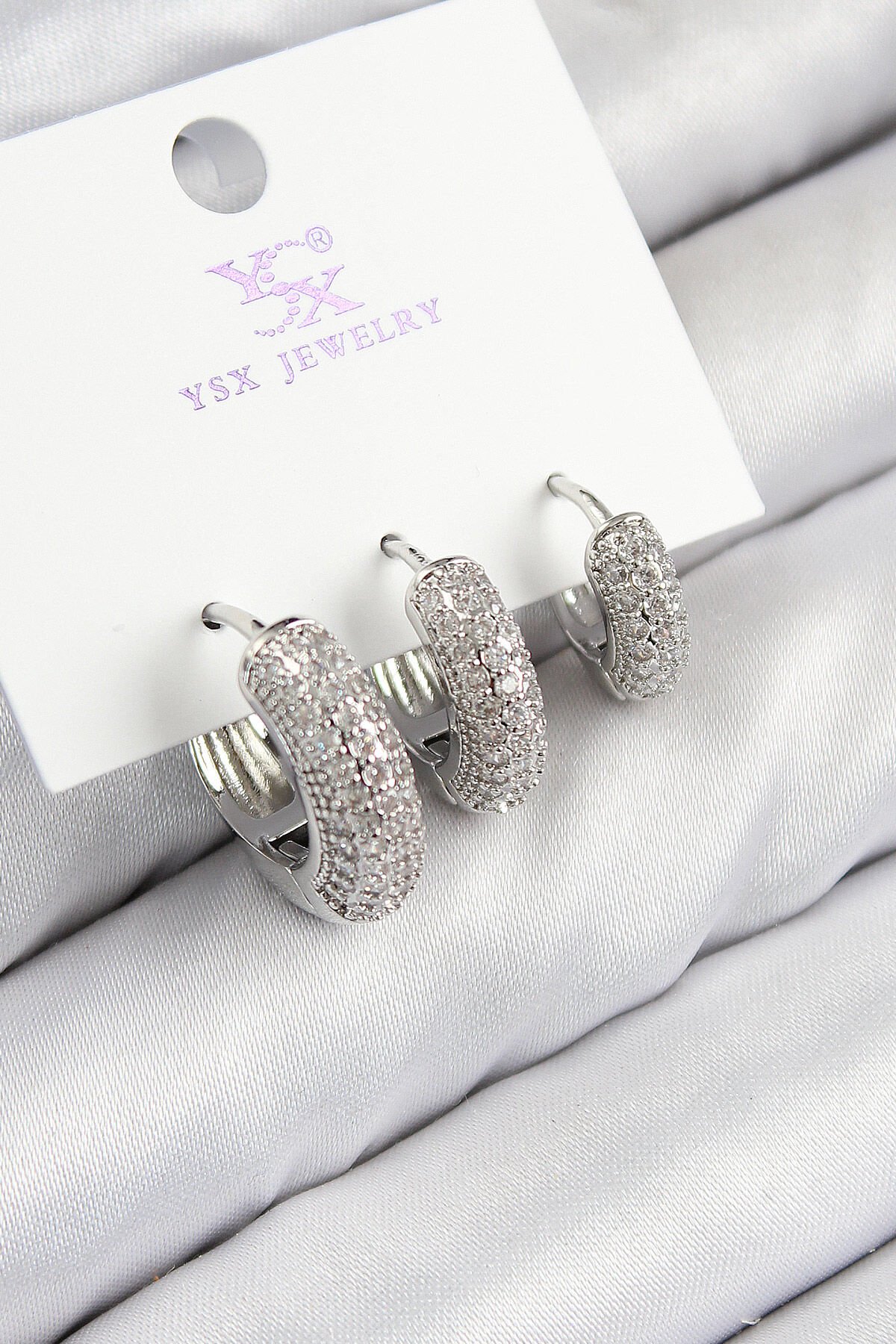 Pirinç Zirkon Taşlı 3'lü Halka Model Gümüş Renk Kadın Küpe - TJ-BKP11123