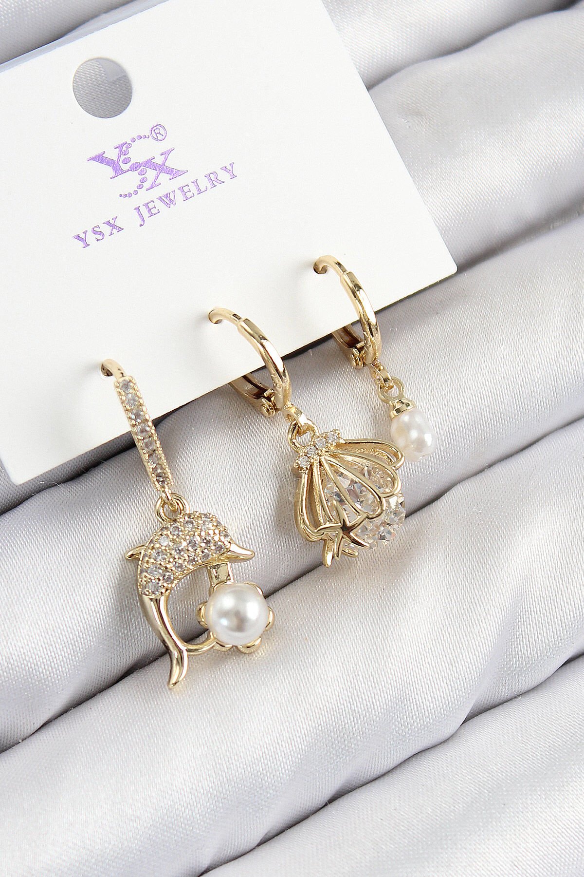 Pirinç Zirkon Taşlı 3'lü Yunus Balığı Ve İstiridye Model Gold Renk Kadın Küpe - TJ-BKP11139