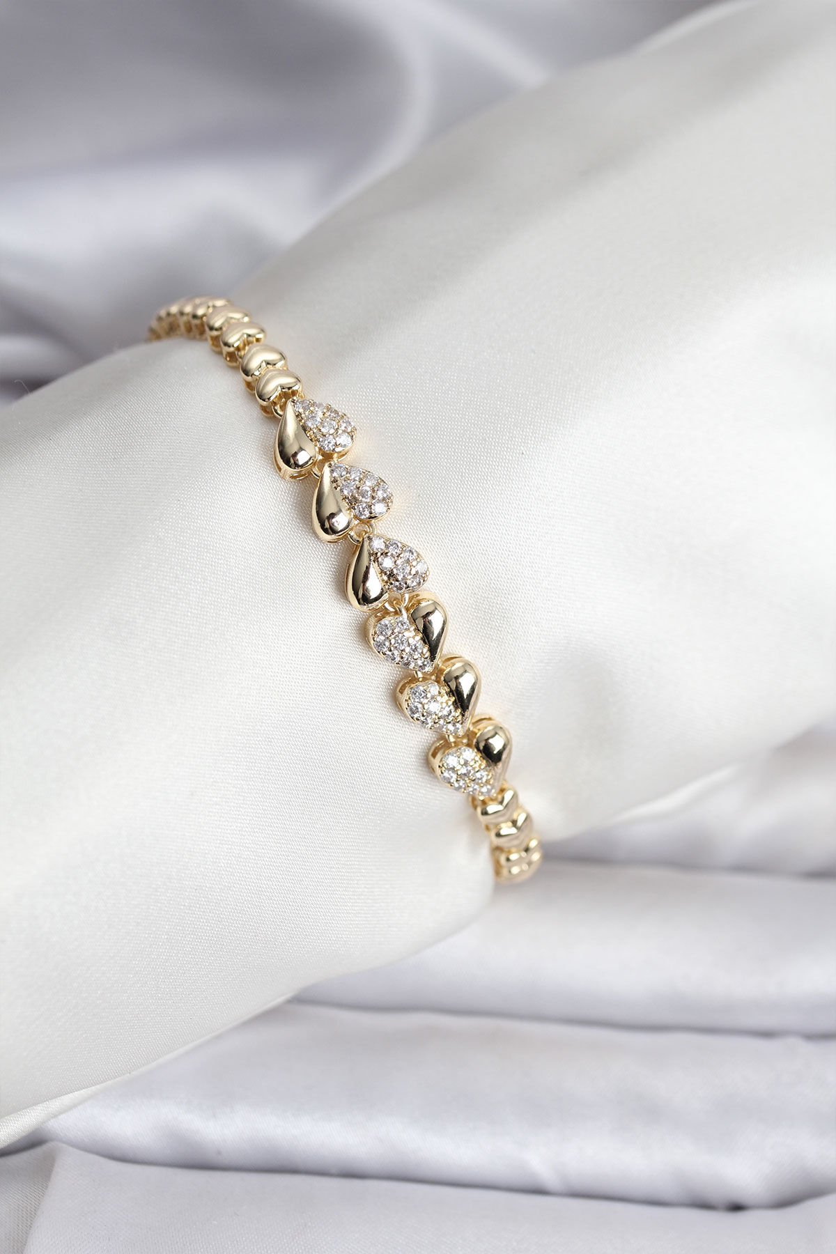 14K Gold Renk Kaplama Kalp Model CM Kadın Bileklik - TJ-BB8122