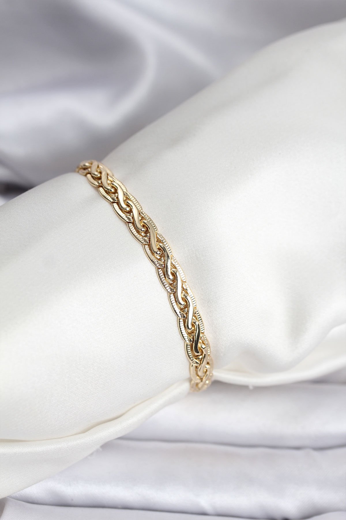 14K Gold Renk Kaplama Lazer Zincir Model CM Kadın Bileklik - TJ-BB8125