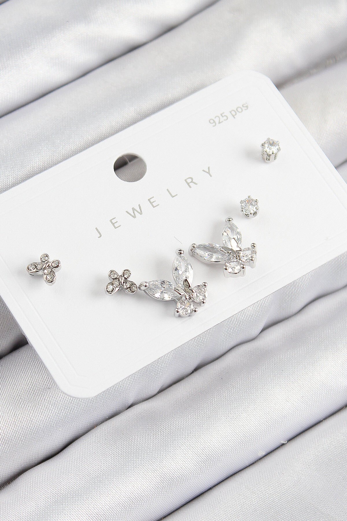 Pirinç Zirkon Taşlı Kelebek Model Gümüş Renk 925 Ayar Gümüş Çivi Kadın Küpe Set - TJ-BKP11165