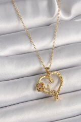 316L Çelik Gold Renk Zincir Zirkon Taş Detaylı Kalp Figür Gül Detay Kadın Kolye - TJ-BKO9656
