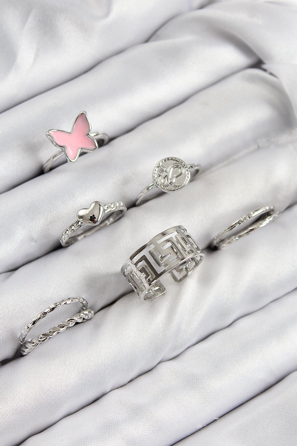 Pirinç Kelebek Ve Kalp Model Gümüş Renk Kadın Yüzük Kombin Set - TJ-BYK3816