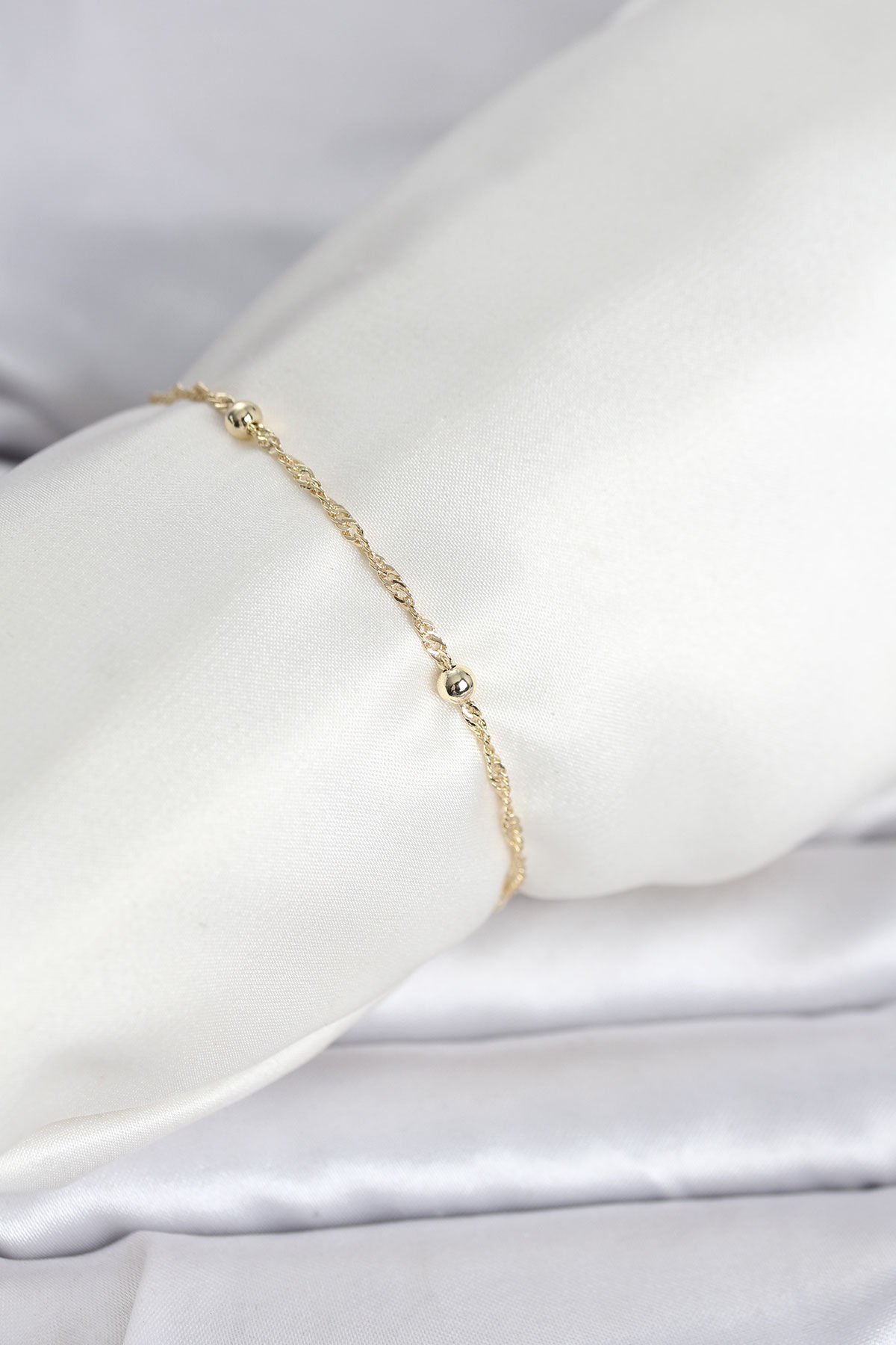 CM 14K Gold Renk Burgu Topçuk Model Kadın Bileklik - TJ-BB8281