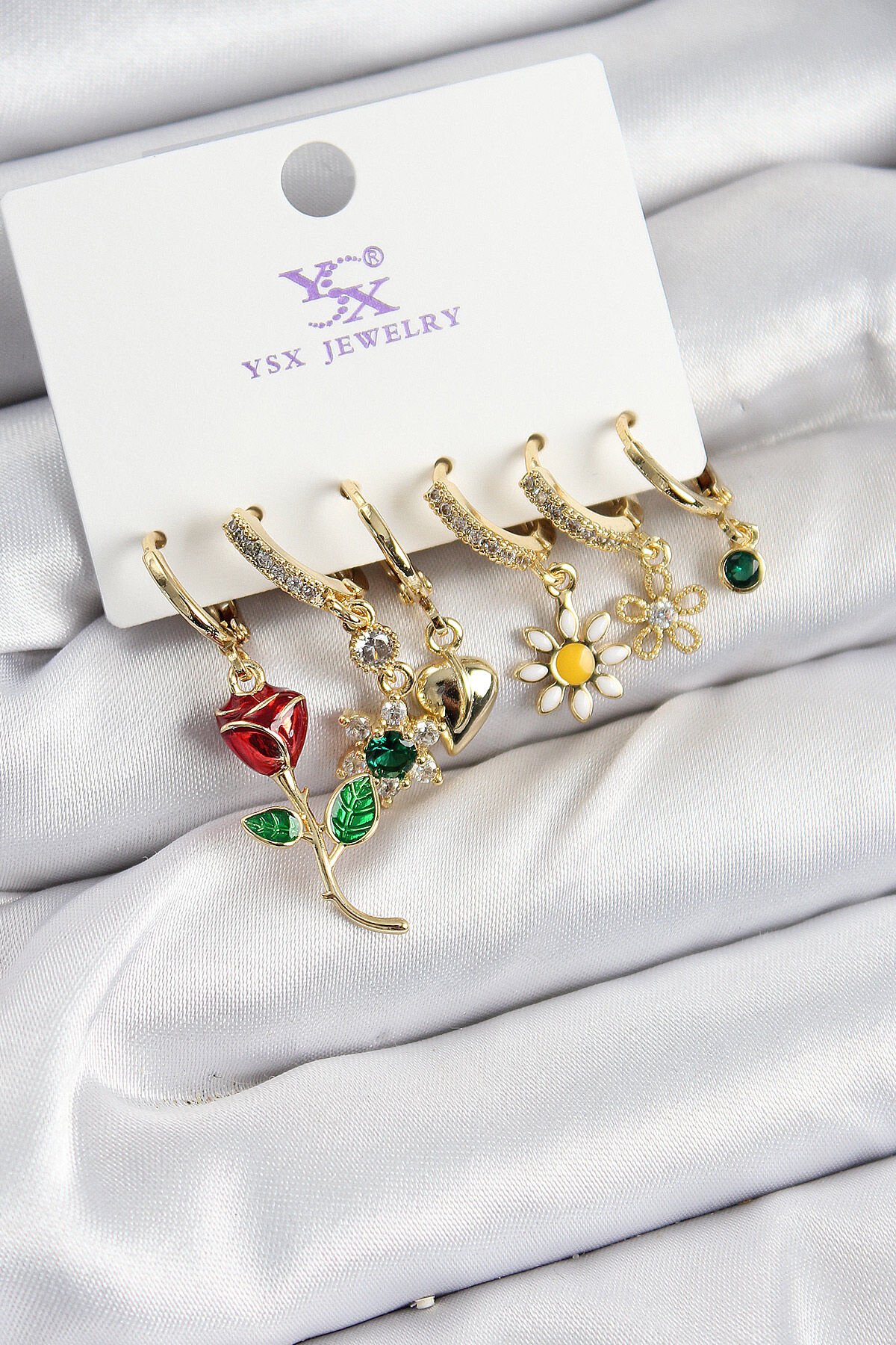 Pirinç Zİrkon Taşlı Gül Ve Papatya Model Gold Renk 3'lü Çift Kadın Küpe - TJ-BKP10957