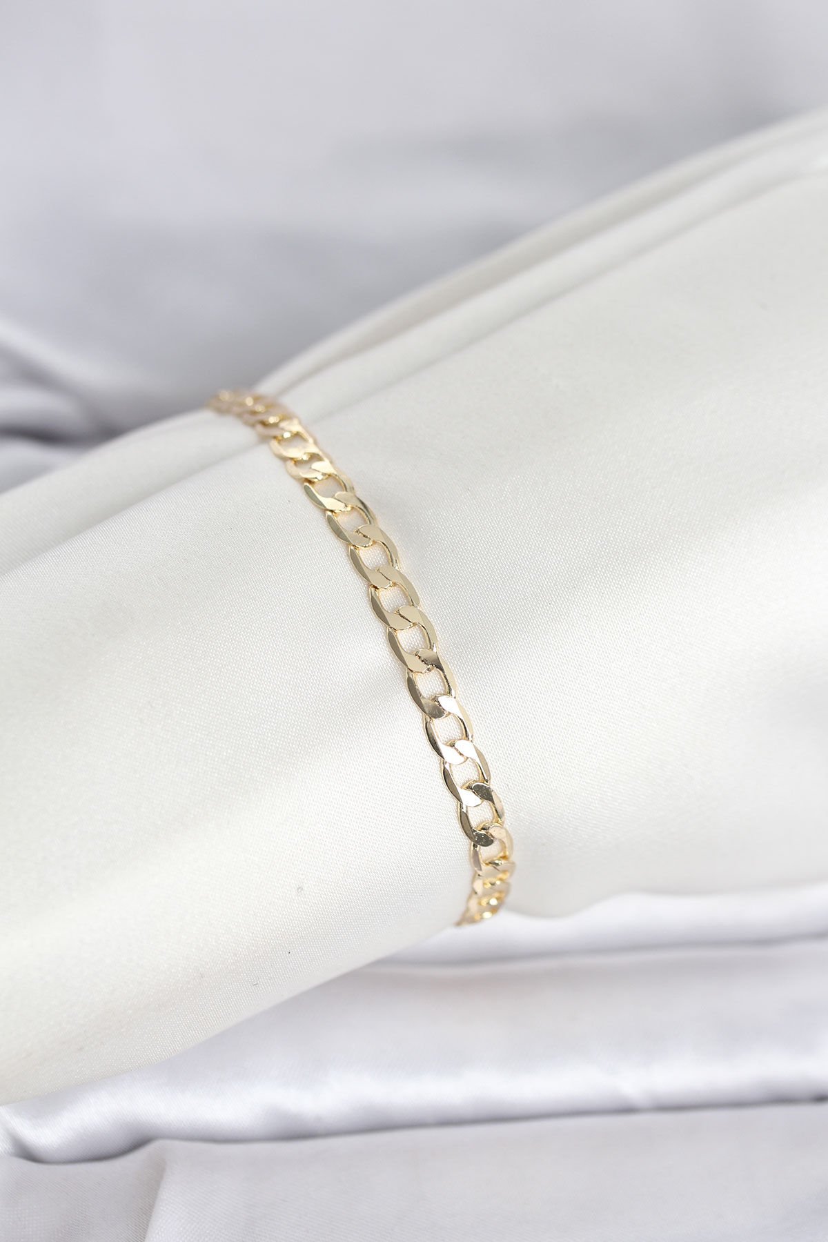 CM 14K Gold Renk Halka Zincir Model Kadın Bileklik - TJ-BB8287