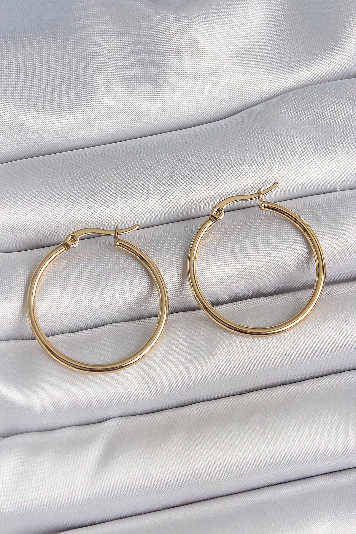 316 Çelik Gold Renk 27 mm Halka Model Kadın Küpe - TJ-BKP10508