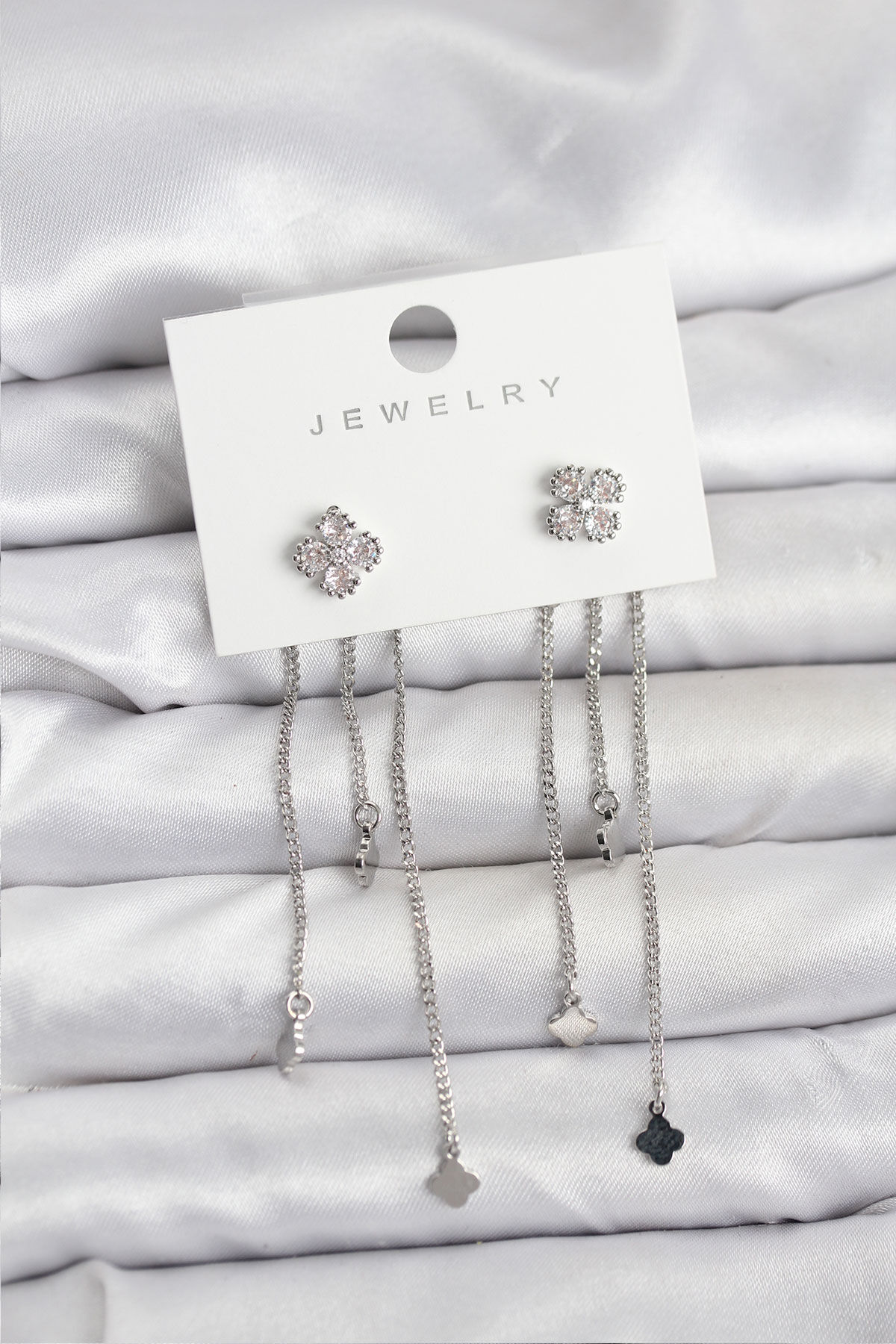 Pirinç Gümüş Renk Yonca Model Sallantılı Kadın Küpe - TJ-BKP11454