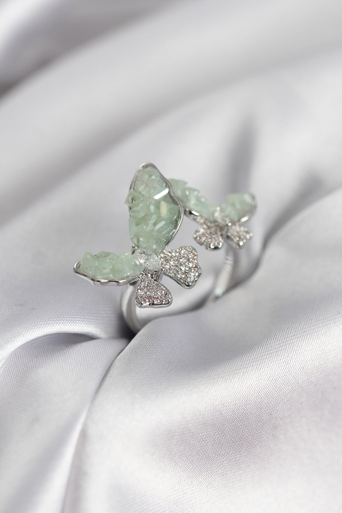 Gümüş Renk Su Yeşili Kelebek Model Zirkon Taşlı Kadın Yüzük - TJ-BYK3947