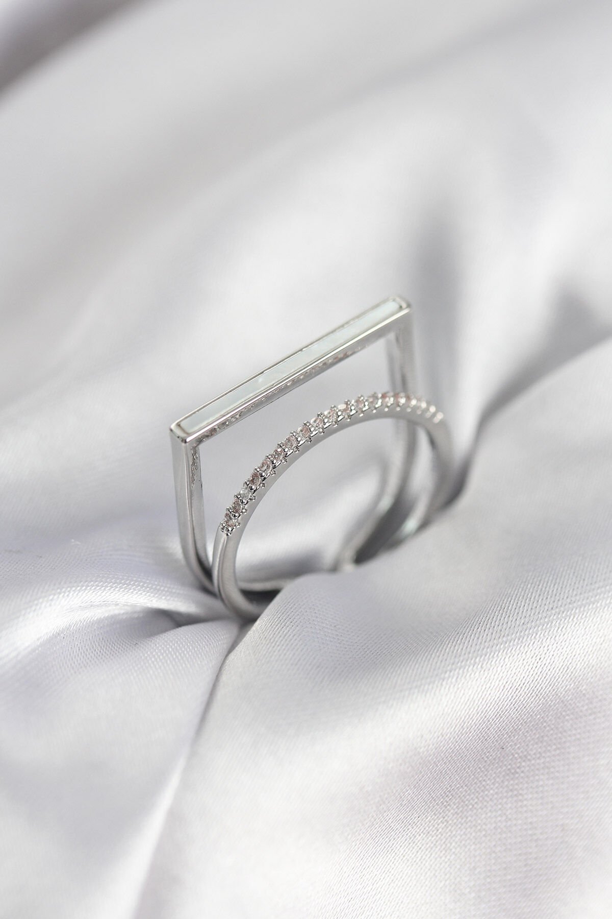 Gümüş Renk Sedefli Zirkon Taşlı 2'li Kadın Yüzük - TJ-BYK3956