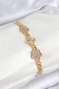 Pirinç Zirkon Taşlı Yonca Model Gold Renk Kadın Bileklik - TJ-BB7547