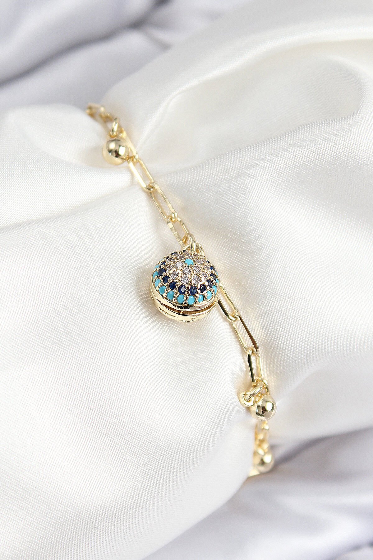 Pirinç Zirkon Taşlı Nazar Boncuğu Model Gold Renk Kadın Bileklik - TJ-BB7775