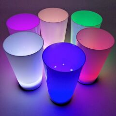 Glow Partisi Bardakları 6 Renk 6 Adet 1.5 oz 4.5 x 6.5 cm (4944)