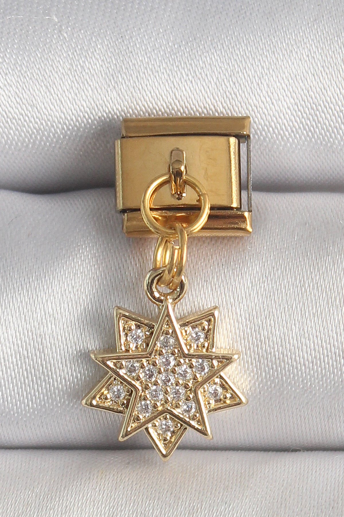 316L Çelik Gold Renk Sallantı Zirkon Taşlı Yıldız Model Nomination Charm - TJ-BC1357