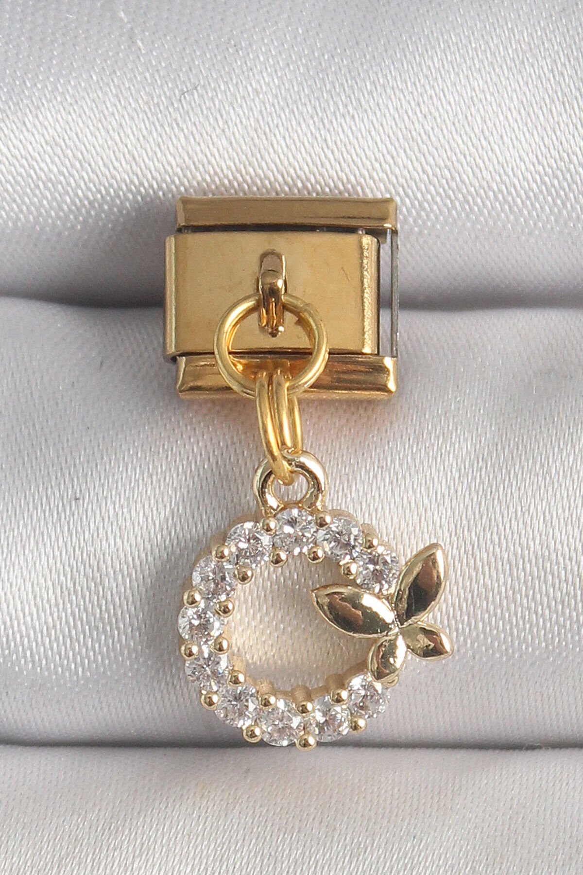 316L Çelik Gold Renk Sallantı Zirkon Taşlı Kelebek Detay Nomination Charm - TJ-BC1365
