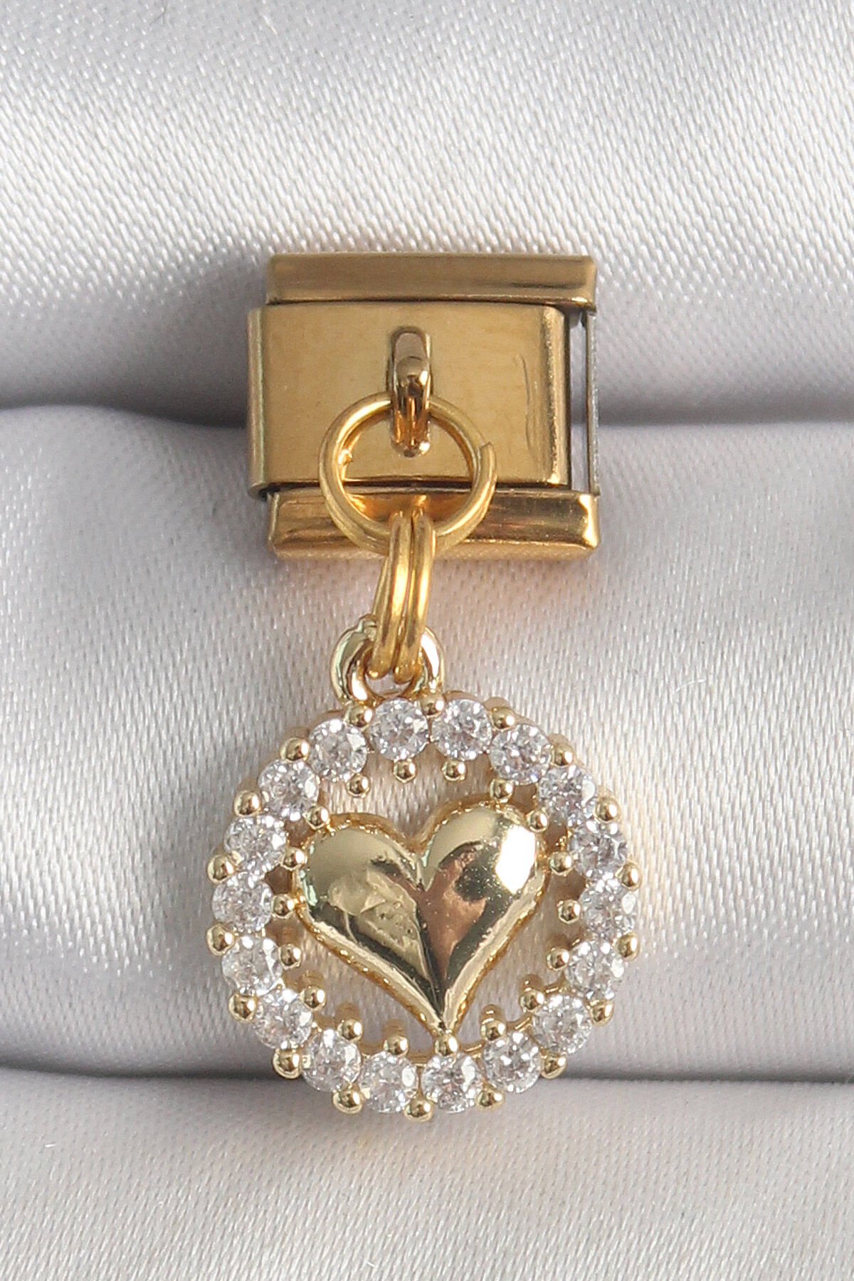 316L Çelik Gold Renk Sallantı Zirkon Taşlı Kalp Model Nomination Charm - TJ-BC1367