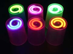 Karanlıkta Yanan Gece Işığı Mega Glow Bardaklar 8 Adet 8.5 x 10.5 cm (4944)
