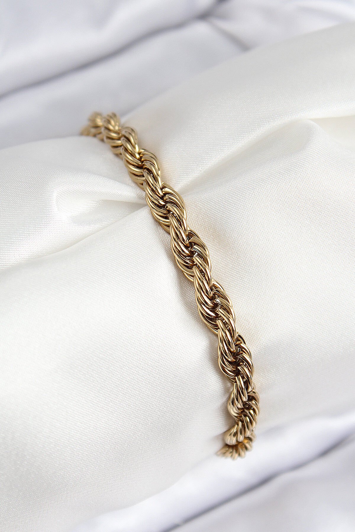 316L Çelik Klasik Burgu Zincir Model Gold Renk Kadın Bileklik - TJ-BB7790