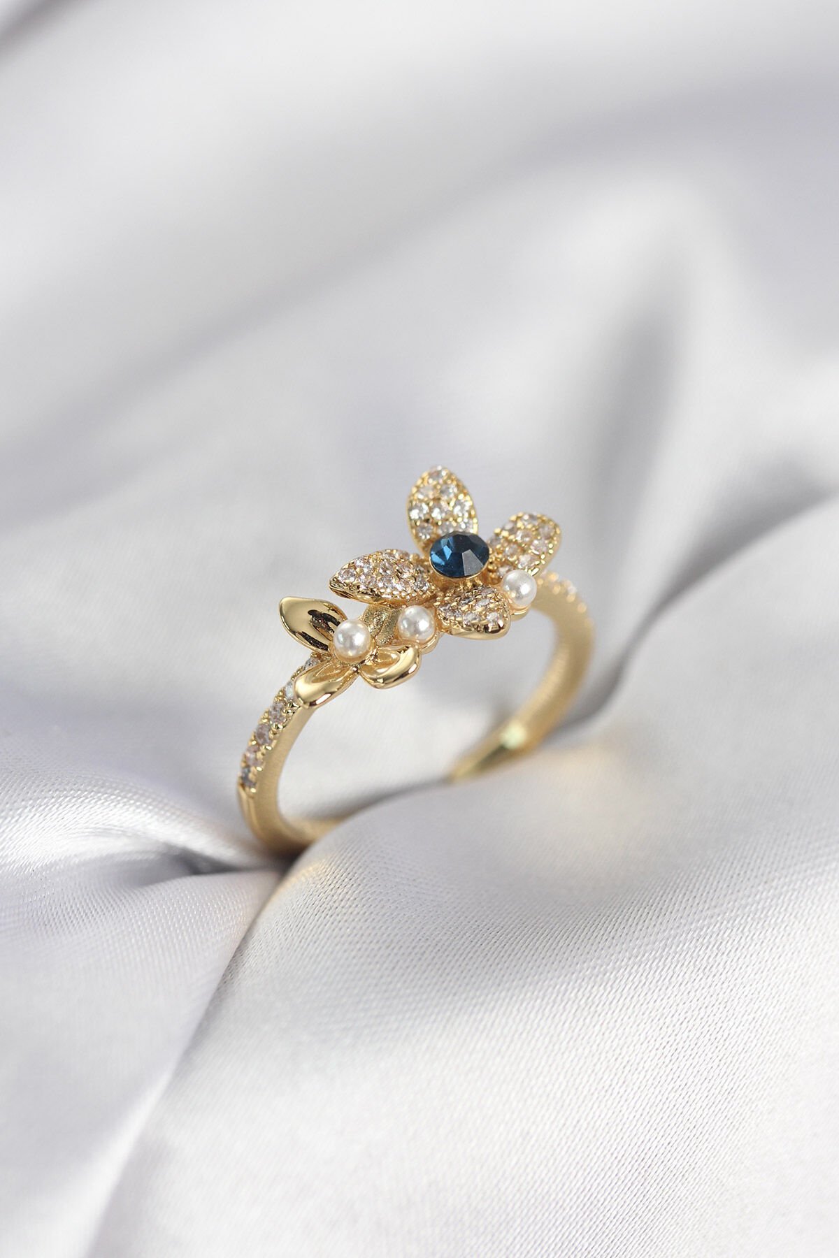 Gold Renk Çiçek Model Zirkon Taşlı Kadın Yüzük - TJ-BYK3983