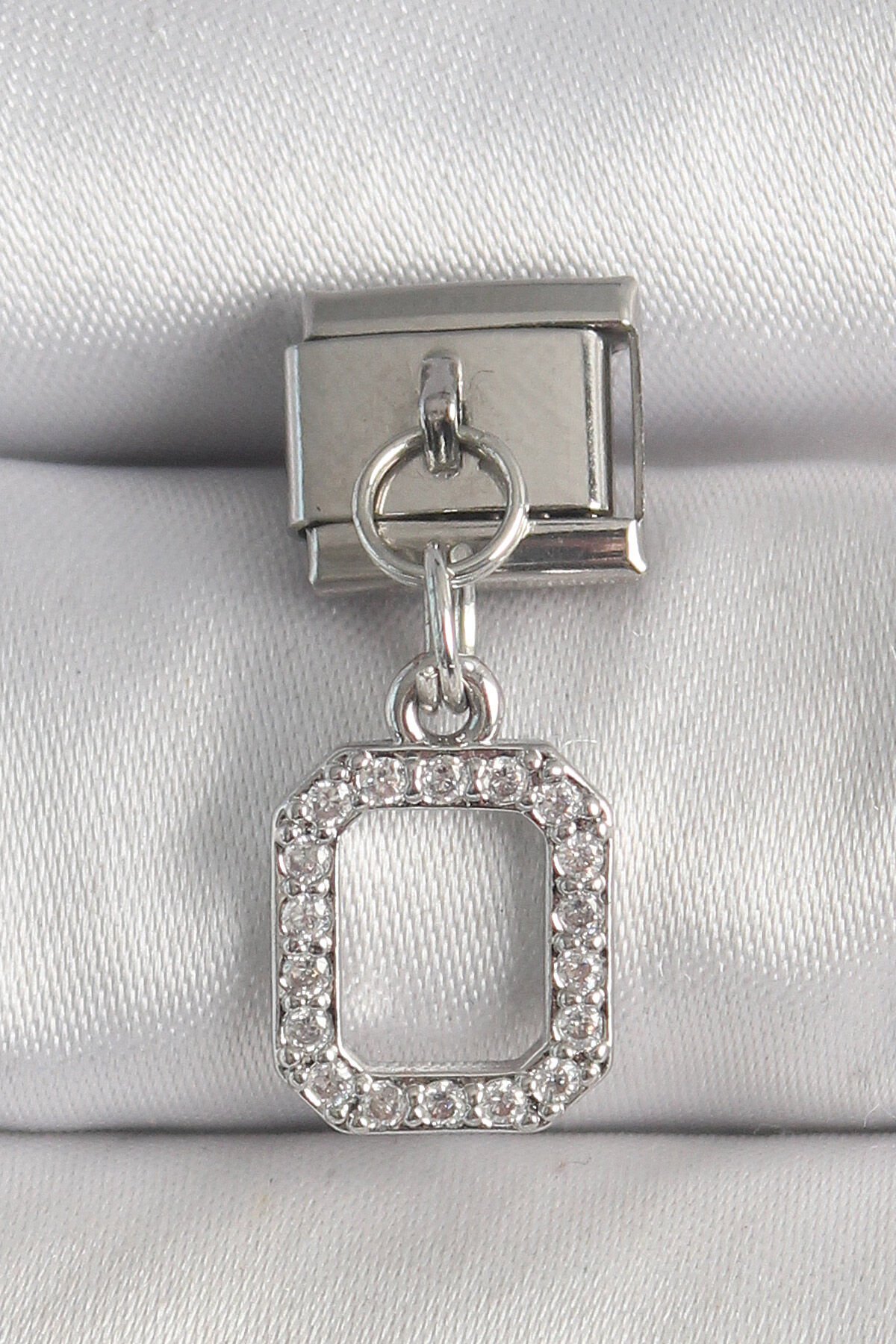 316L Çelik Gümüş Renk Sallantı Zirkon Taşlı Kare Model Nomination Charm - TJ-BC1382