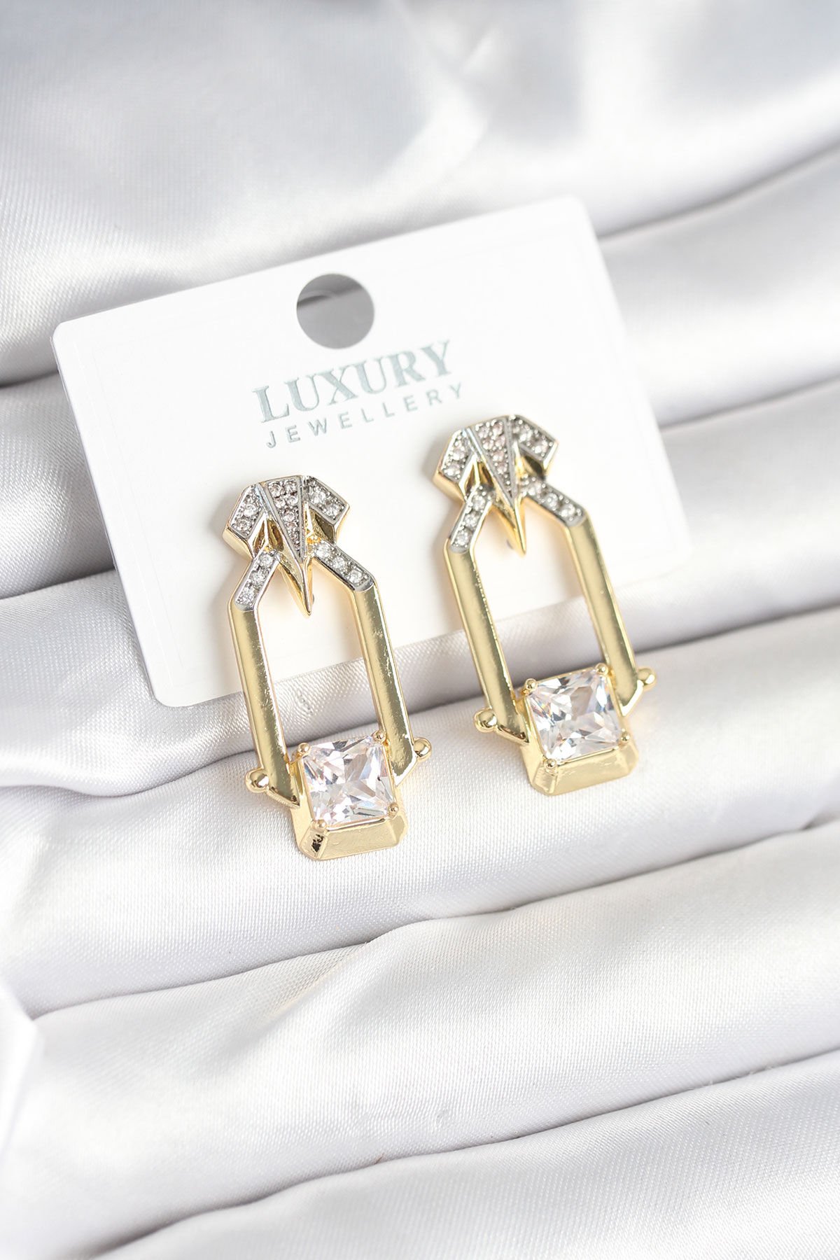 Pirinç Gold Renk Vintage Kadın Küpe - TJ-BKP11239