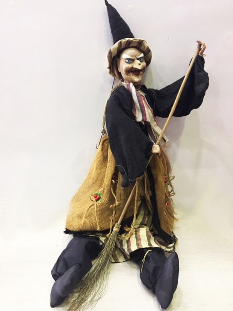 Sesli ve Sensörlü Mega Boy Dekoratif Şekil Verilebilir Cadı 45X105 cm