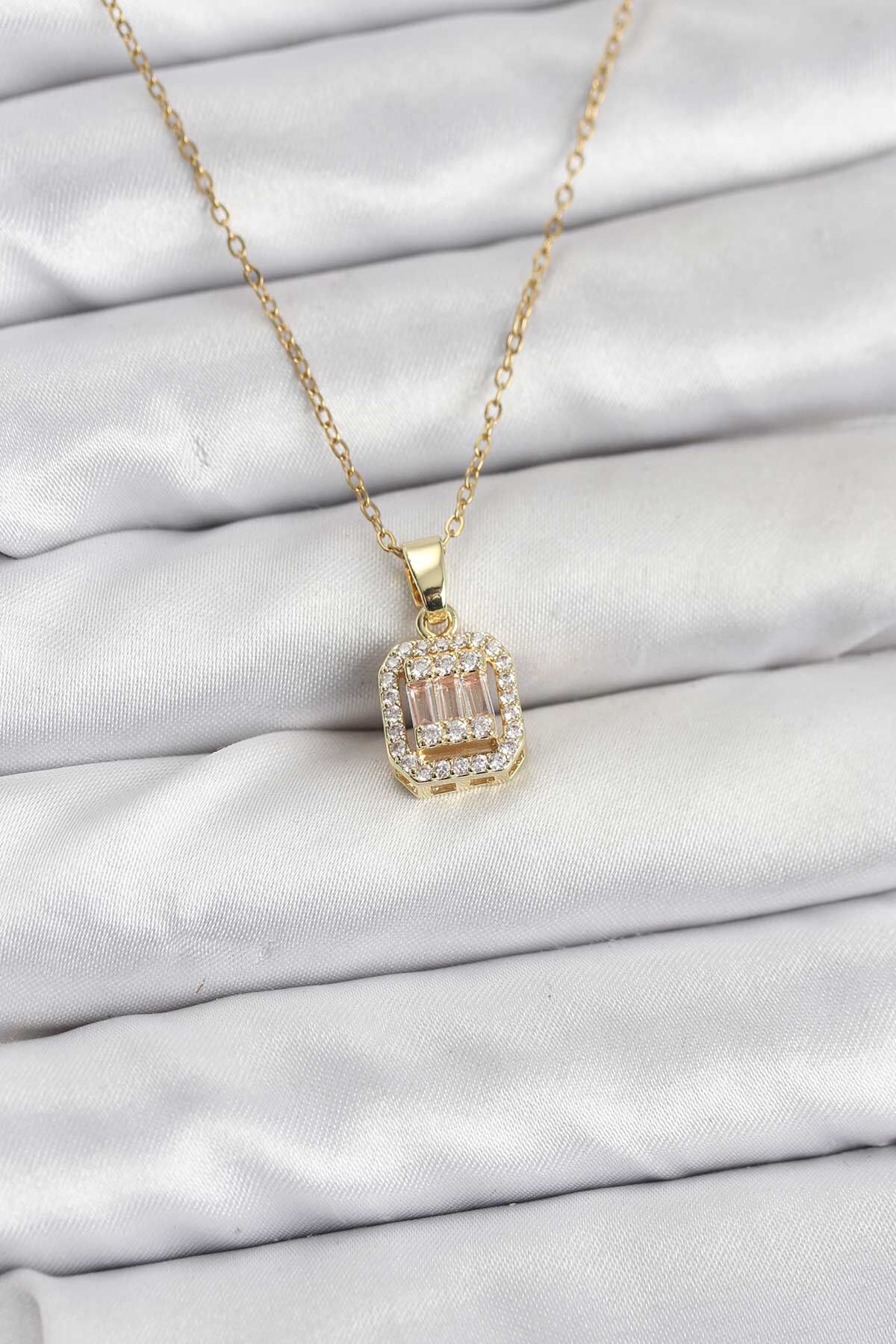 316L Çelik Zincir Gold Renk Baget Model Kadın Kolye - TJ-BKO10763