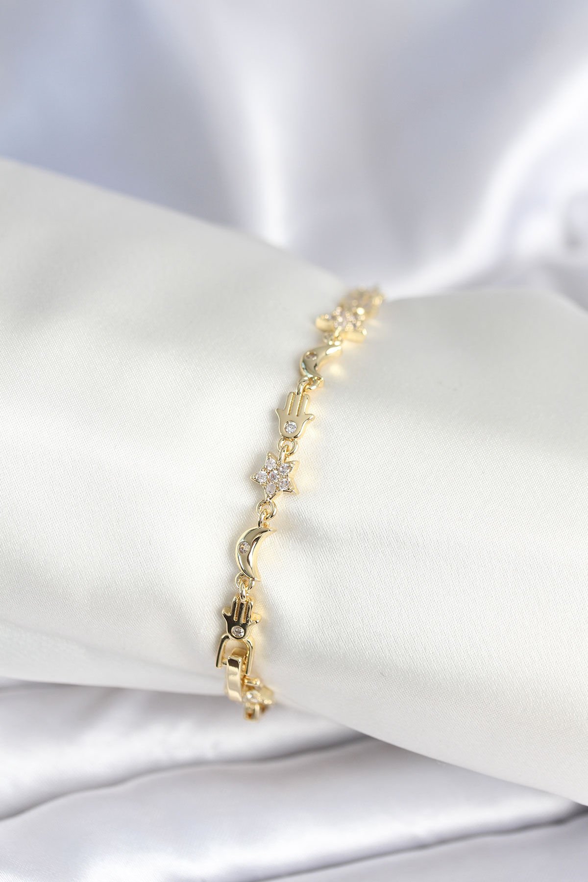 Pirinç Gold Renk Kadın Manifest Bileklik - TJ-BB7973