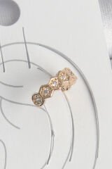 Pirinç Gold Renk Zirkon Taşlı Bal Peteği Model Kadın Kıkırdak Küpe - TJ-BKP10582