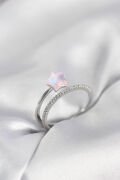 Gümüş Renk Zirkon Taşlı Pembe Halley Model Kadın Yüzük - TJ-BYK4039