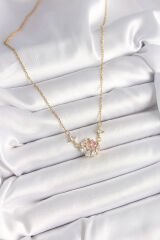 316L Çelik Gold Renk Zirkon Taşlı Hilal Pembe Kalp Model Kadın Kolye - TJ-BKO9932