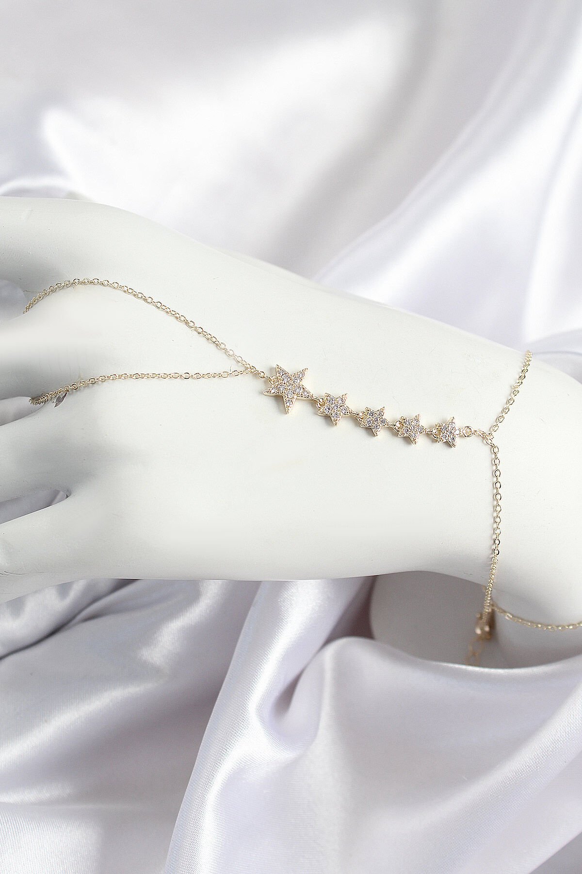 Pirinç Zirkon Taşlı Yıldız Model Gold Renk Kadın Şahmeran - TJ-SN687