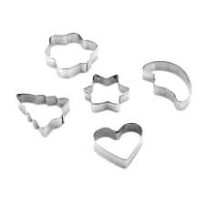5 PARÇA  METAL BİSKÜVİ KURABİYE KALIP (4944)