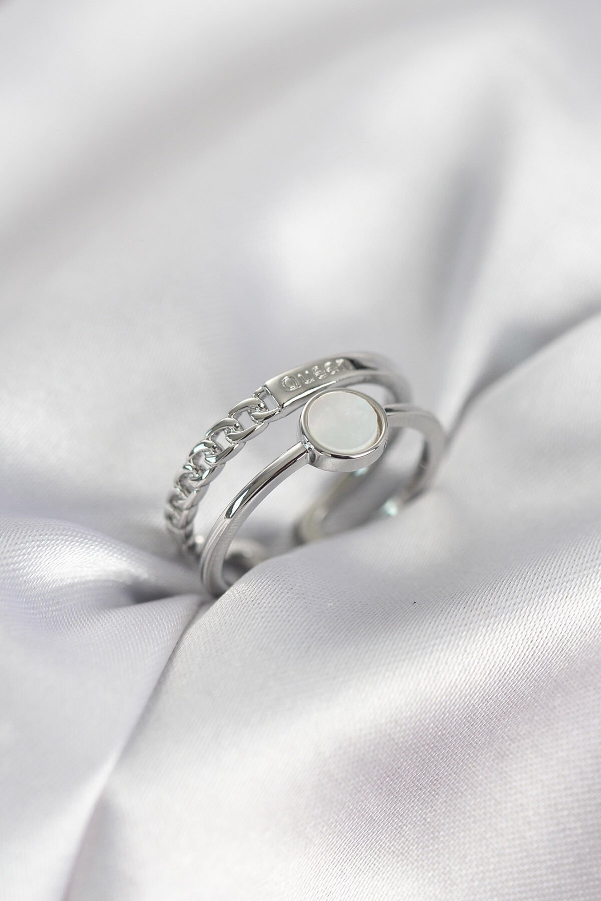 Minimal Queen Yazılı Gümüş Renk Pirinç Kadın Yüzük - TJ-BYK4090