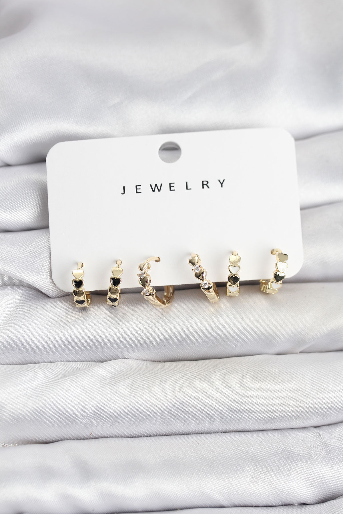 Gold Renk Pirinç Minimal Kalp Detaylı Kadın Küpe Seti - TJ-BKP11473