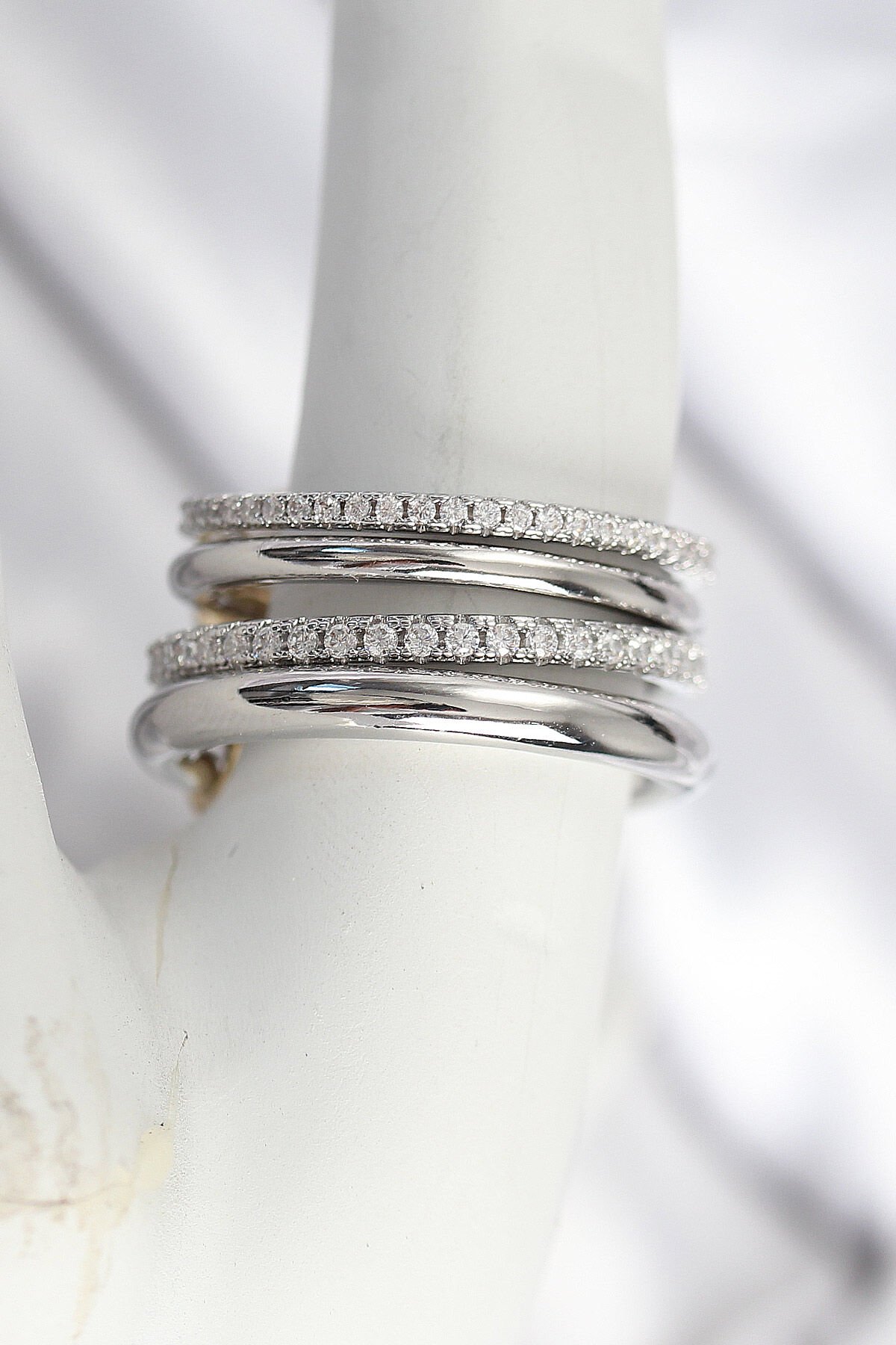 Pirinç Mix Renk Zirkon Taşlı 4'Lü Kadın Yüzük - TJ-BYK3829